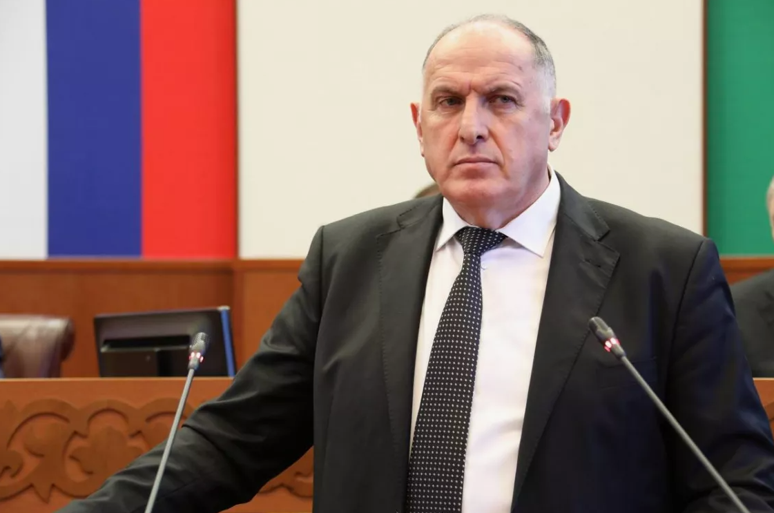 Абдулмуслим Абдулмуслимов представит отчет о деятельности Правительства Дагестана за 2024 год